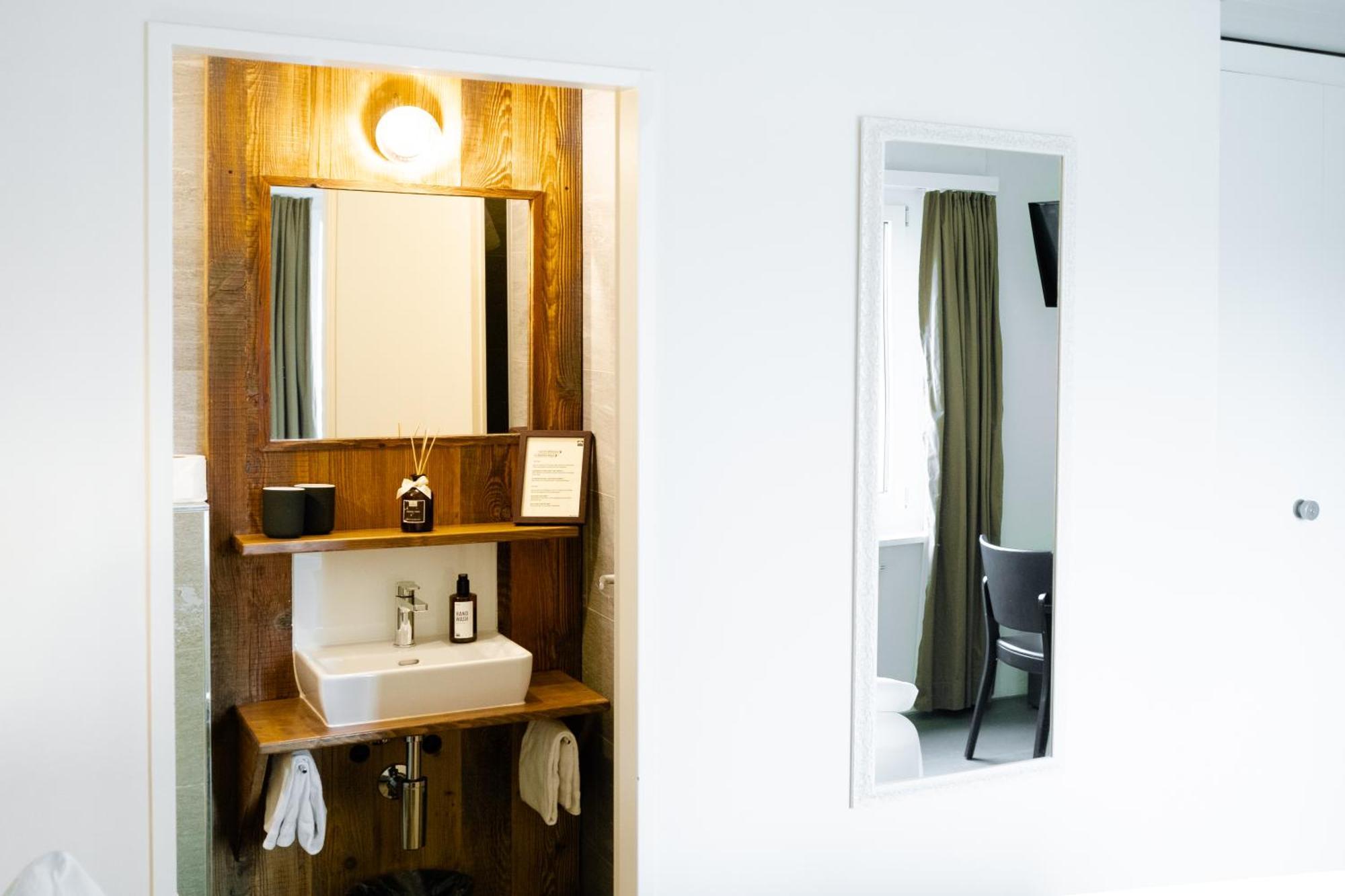 Alpenblick Weggis - Panorama & Alpen Chic Hotel Room photo